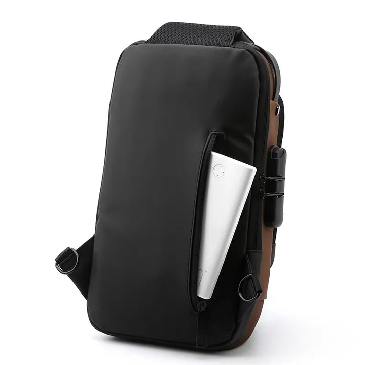 Impermeable, Seguro y con Estilo – El Bolso que Todo Hombre Necesita